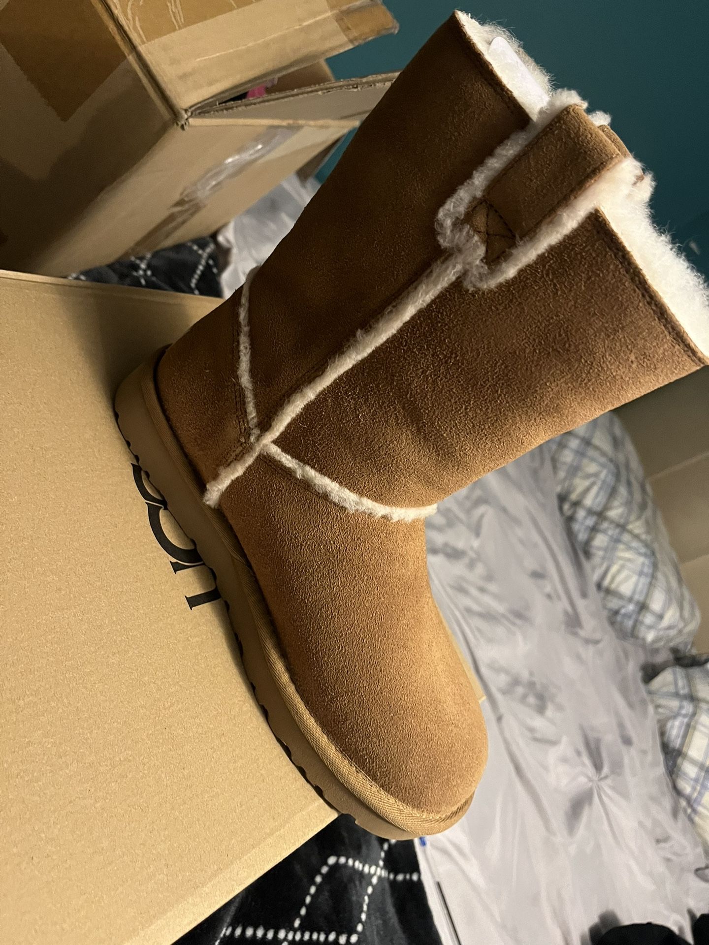 Ugg Size 7