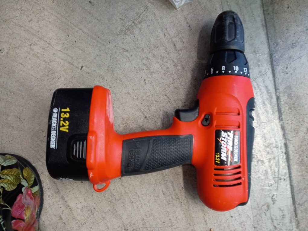 Black Decker Cordless Drill