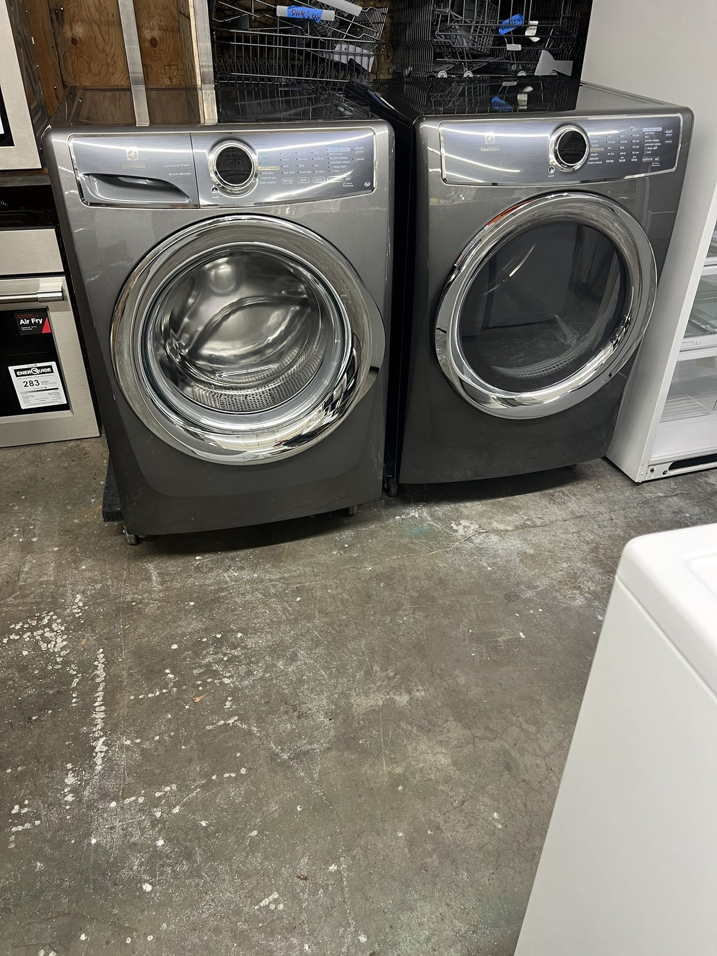 Electrolux XXL Washer & Dryer w/ Steam