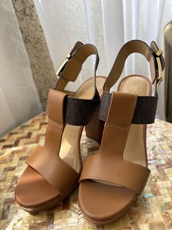 Michael Kors Sandals (7)