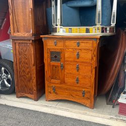 Dressers And Night Stands Must Sell Today Or Tomorrow!