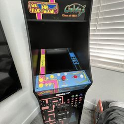 Arcade Machine 