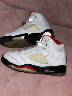 Jordan 5 fire reds