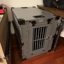 COLLAPSIBLE IMPACT DOG CRATE