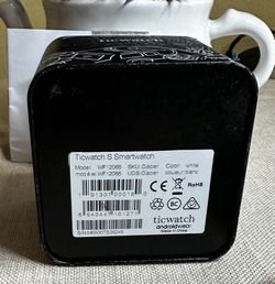 Ticwatch wf12066 top