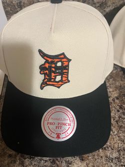 Detroit tigers SnapBack