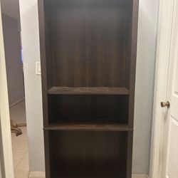 Bookshelf 