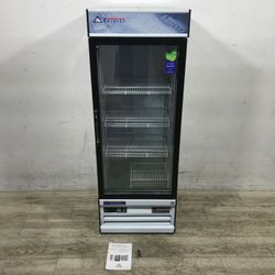 Everest Refrigeration 24" Merchandiser Refrigerator EMGR10