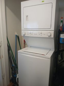 Stackable washer dryer