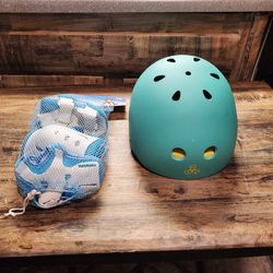 Size M) Kids bicycle helmet+protective gear