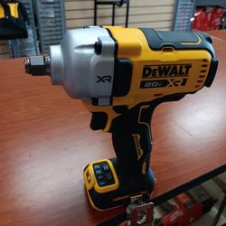 Dewalt new 1/2" Mid Impact wrench 20v Brushless- nuevo