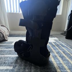 Walking Boot