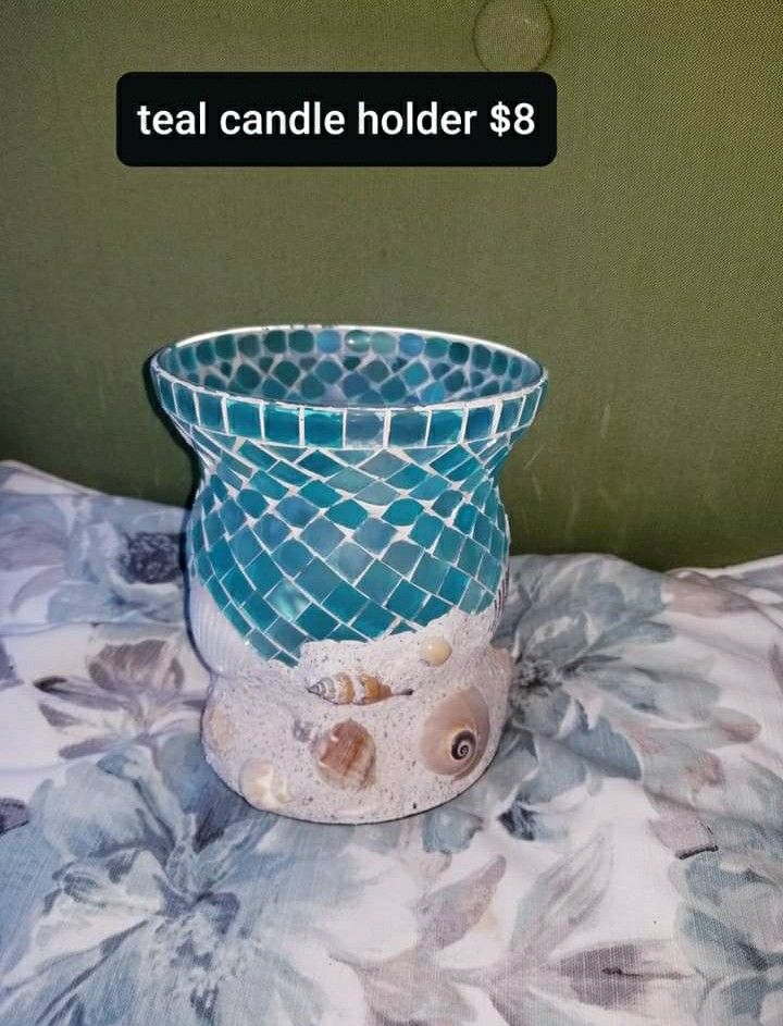 Candle holder