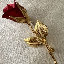 VINTAGE Covani  Red Rose 🌹 Pin