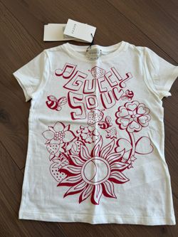 Authentic Gucci T-shirt Size 6