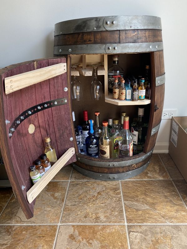 Wine Barrel Liquor for Sale in Des Plaines, IL OfferUp