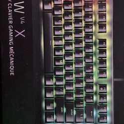 Razer BlackWidow V4 X Keyboard
