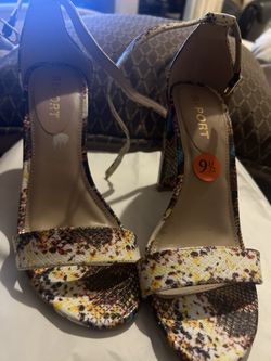 Brand New Women Multi Color Heels
