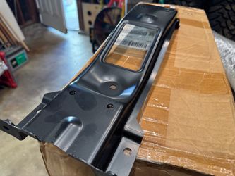 77-80 Chevy LATCH SUPPORT