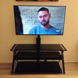 58in Smart TV With Remote & Stand And Mount 