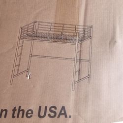 Loft Bunk Bed With Built In Desk Underneath