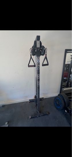 Home gym adjustable cable machine