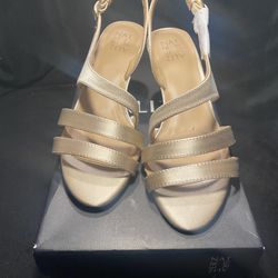 Naturalizer Taimi Slingback Mid Heel – Champagne – Size 8 – New