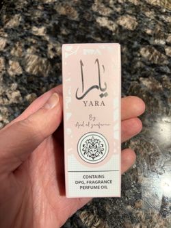 NEW YARA BY LATTAFA PERFUME OIL..$20!