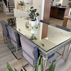 Z Gallerie Dinning Table, 6 Chairs And 4 Barstools 