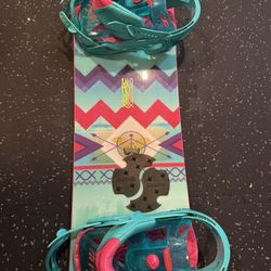 Salomon women’s Lotus 146