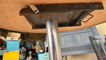 Bar stool table