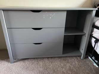 Grey 3 drawer dresser