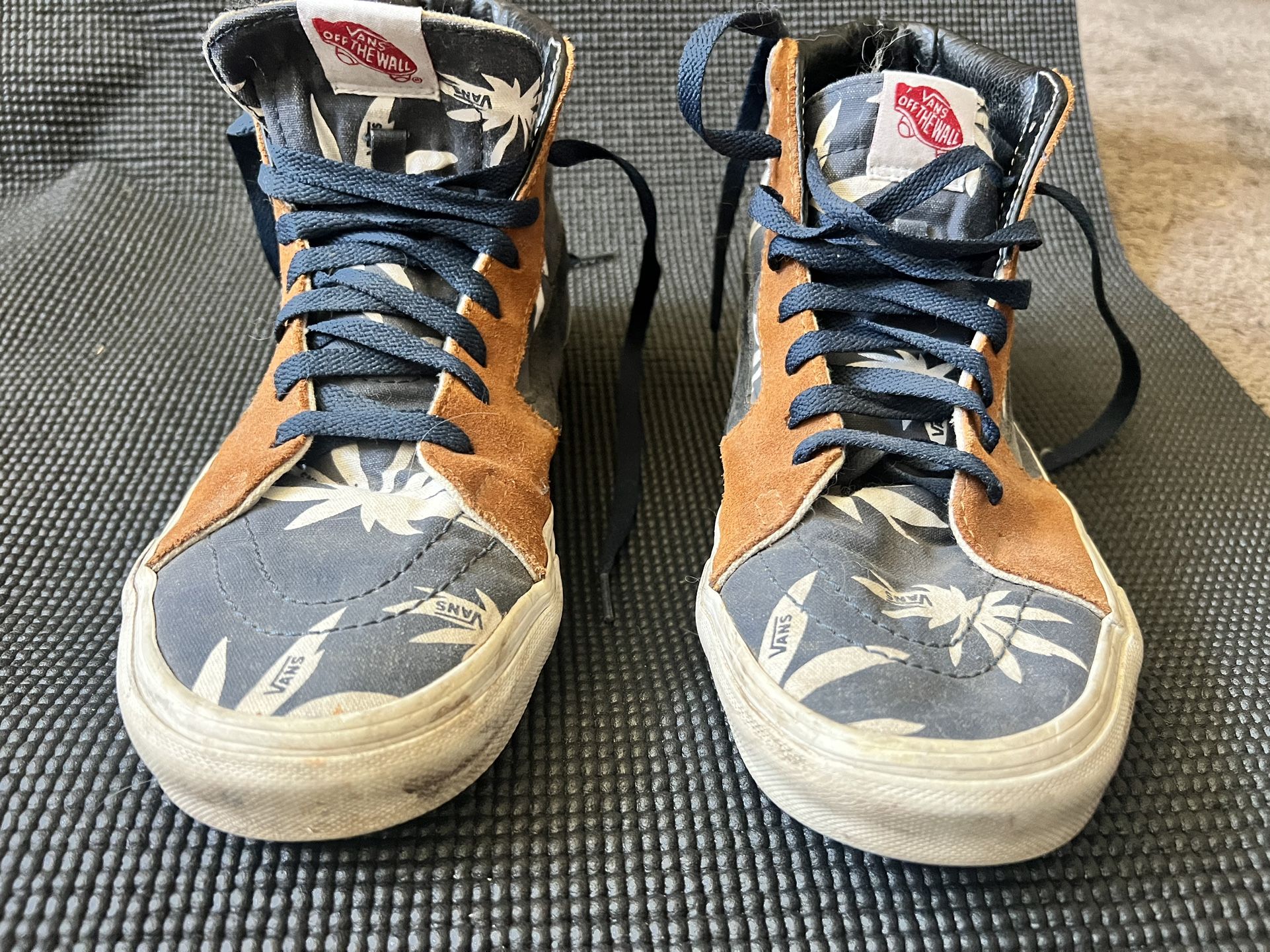 Custom vans Shoes M 9.5