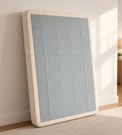 Off-white 9 inch boxspring