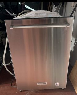 DISHWASHER.   KITCHENAID