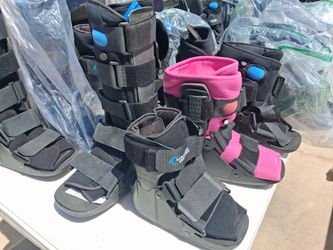 UnitedOrtho boots brand new