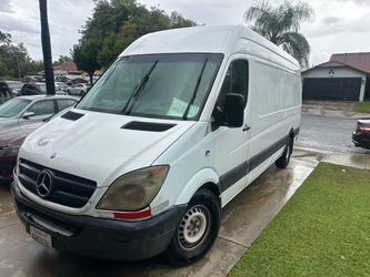 2012 Mercedes-Benz Sprinter