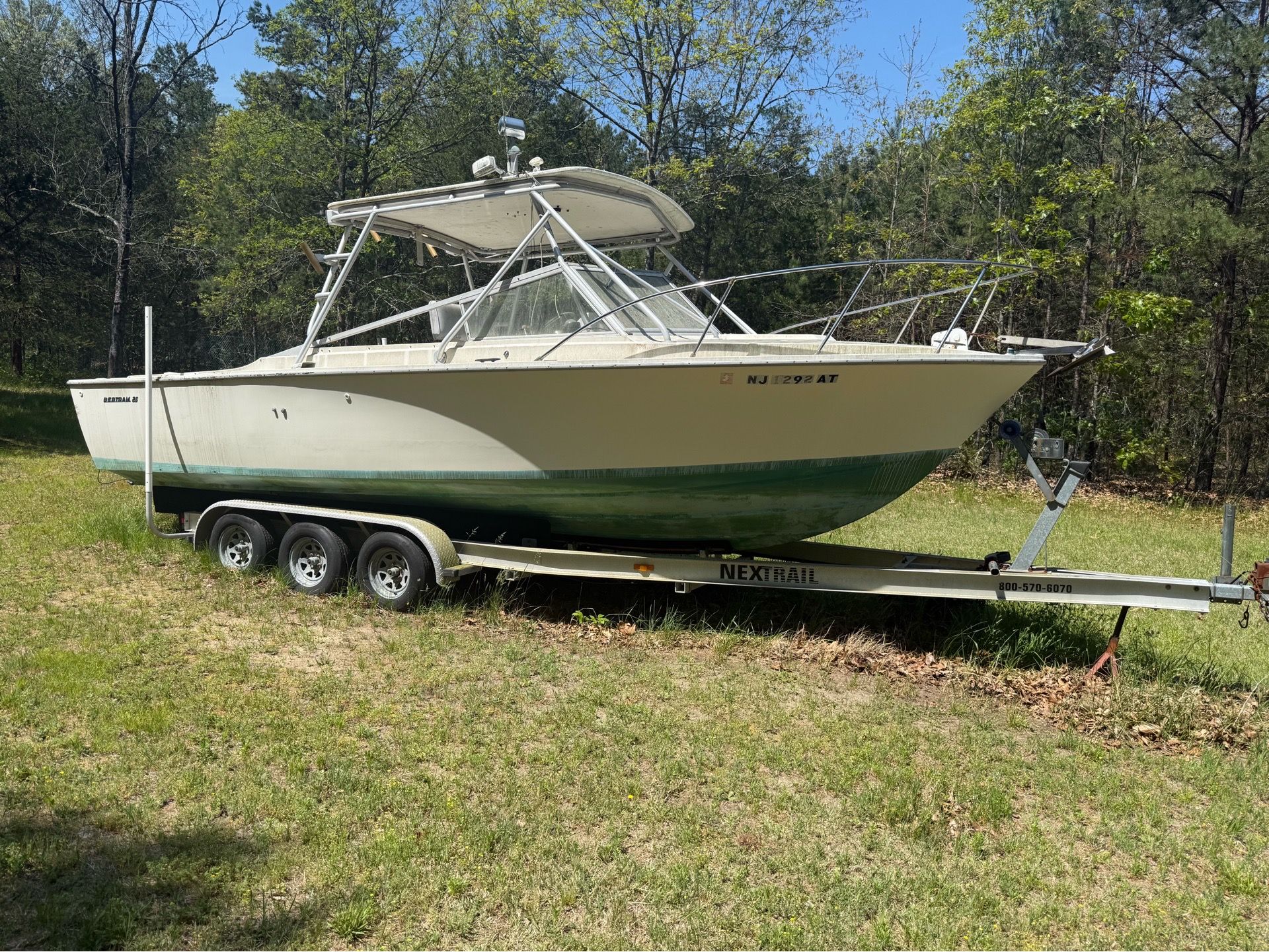 26 foot WellCraft boat (make offer)