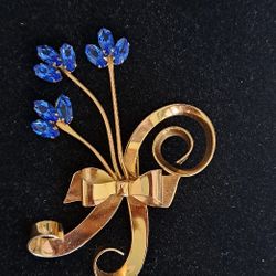 Vintage Coro Gold Plated Sterling Silver  Brooch, 3.5"