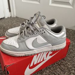 Grey Nike Dunks 