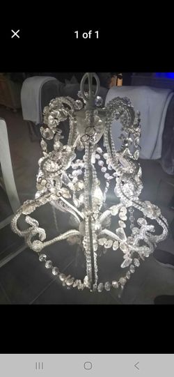 Vintage Crystal Chandlier 😍