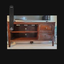 TV  Stand. Media ( Sturdy Wooden Table In Excellent Condition)