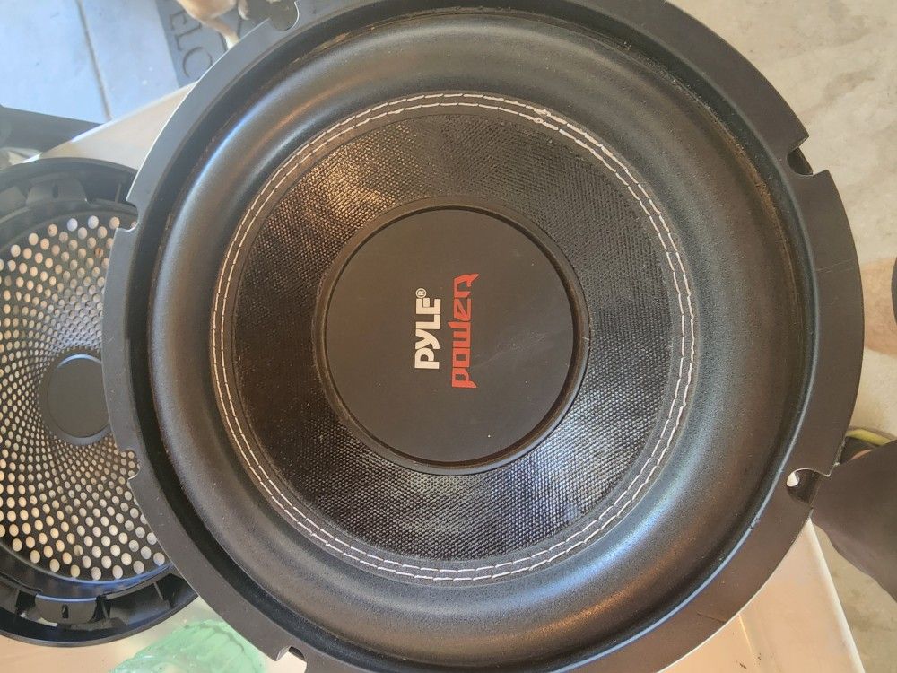 Pyle Speaker