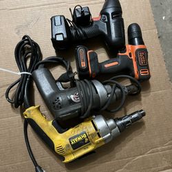 Dwalt Screw Gun N Black N Decker Motor Drill 