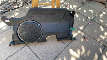 Sub Box