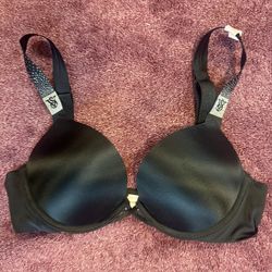 Victoria’s Secret Push-Up Bra Size 32