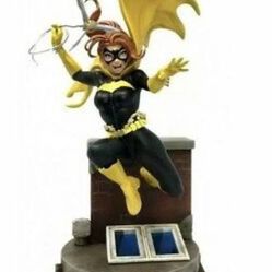 DC Batgirl Jim Lee Statue 
