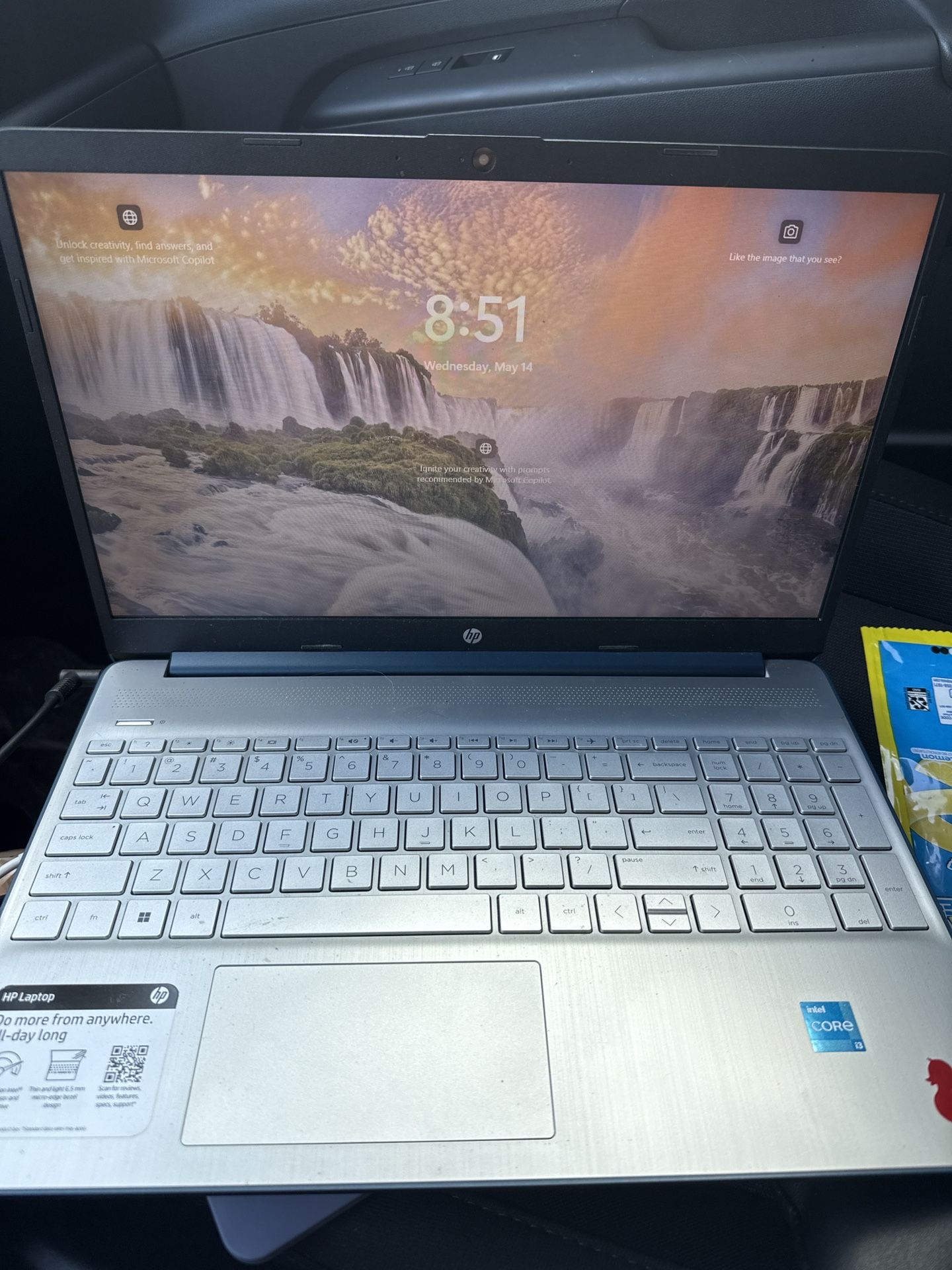 HP 15-dy2792wm – Core i3, 8GB RAM, 256GB SSD – Mint Condition + Charger