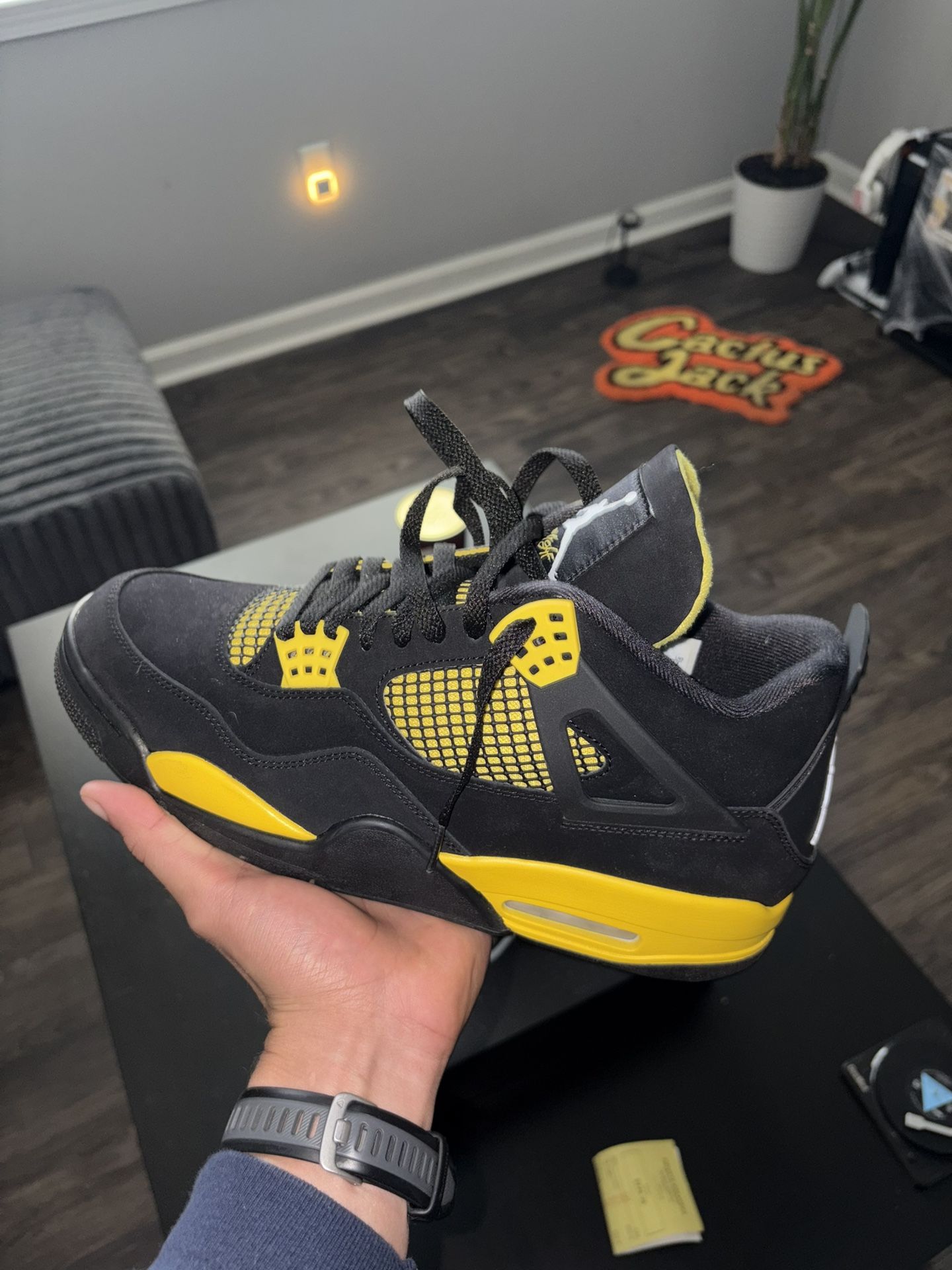 Jordan Retro 4 Thunder 2023 Men’s 12