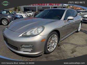 2012 Porsche Panamera